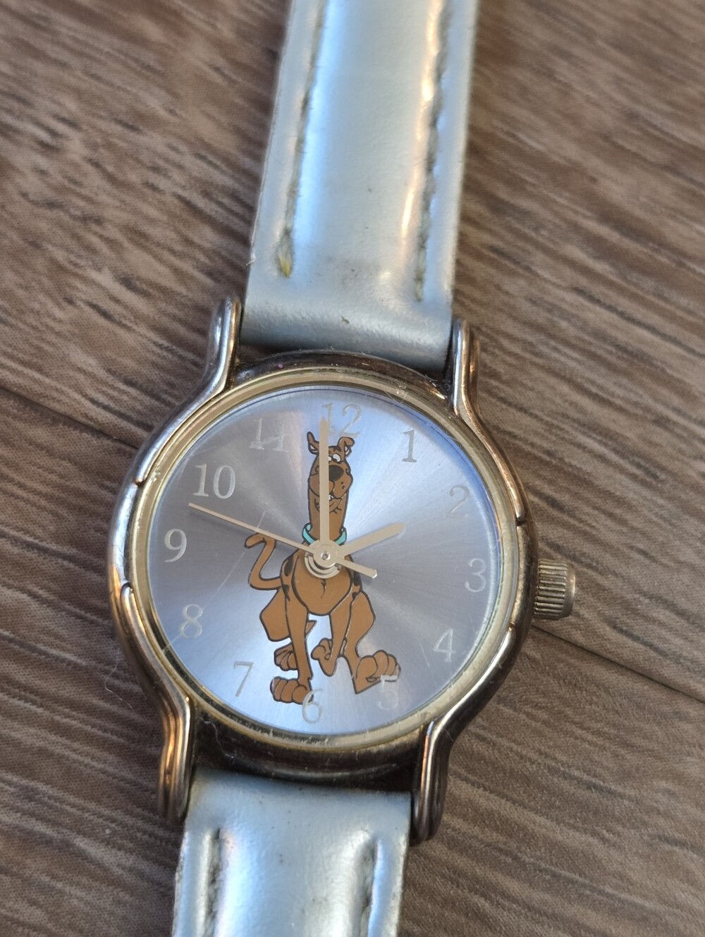 Vintage Light Blue Scooby Doo Warner Bros Fossil Watch, untested/not working